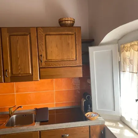 Apartment Casa Giosue Castagneto Carducci